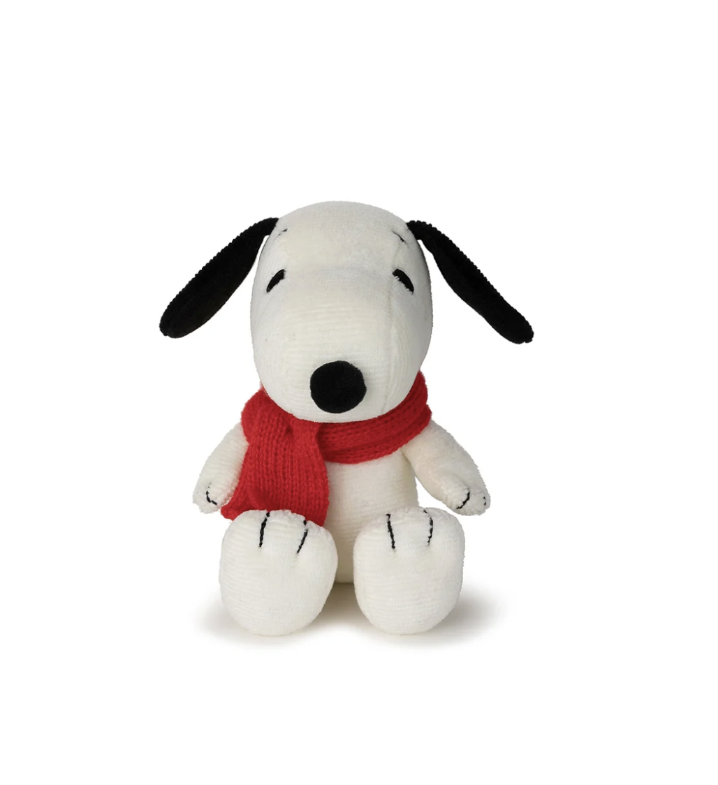 Peluche Snoopy assis avec echarpe - 17cm