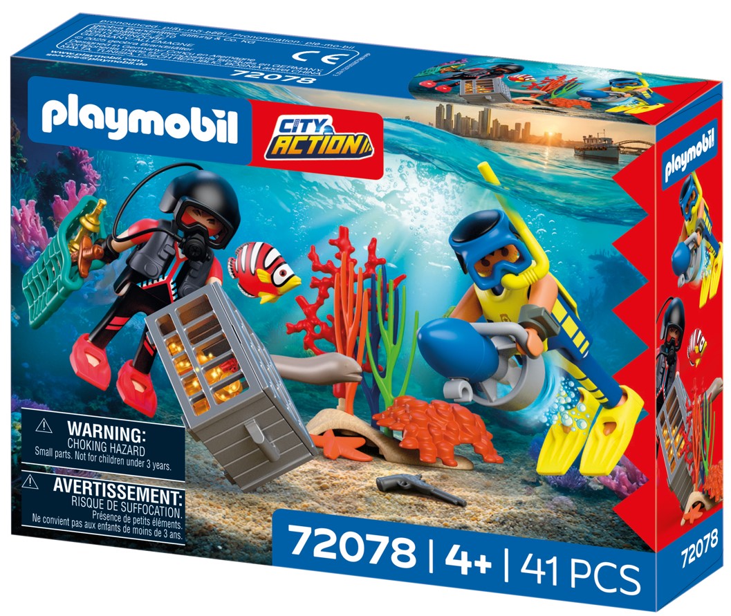 72078 Policiers plongeurs et trésor