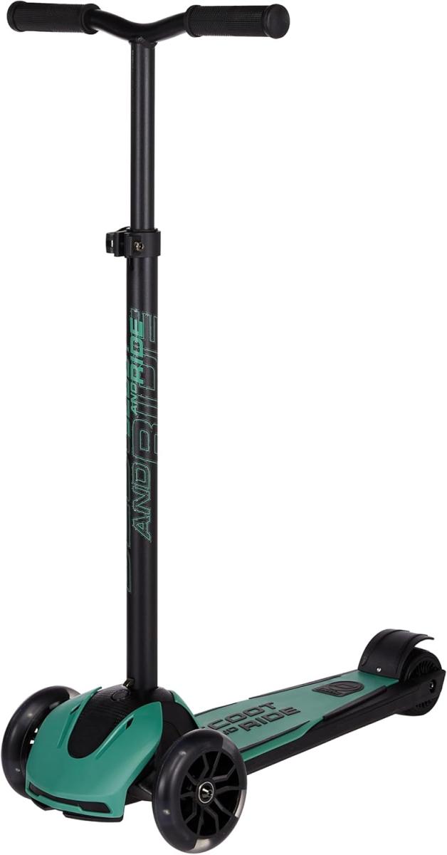 Trottinette highwaykick 5 led forest Scoot and ride