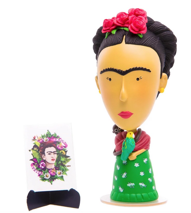 Figurine de Frida Kalho avec accessoires