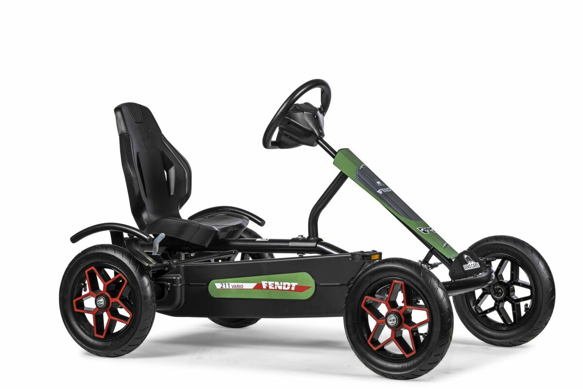 Kart à pédales DINO CARS Speedy 2.0 Fendt BF1