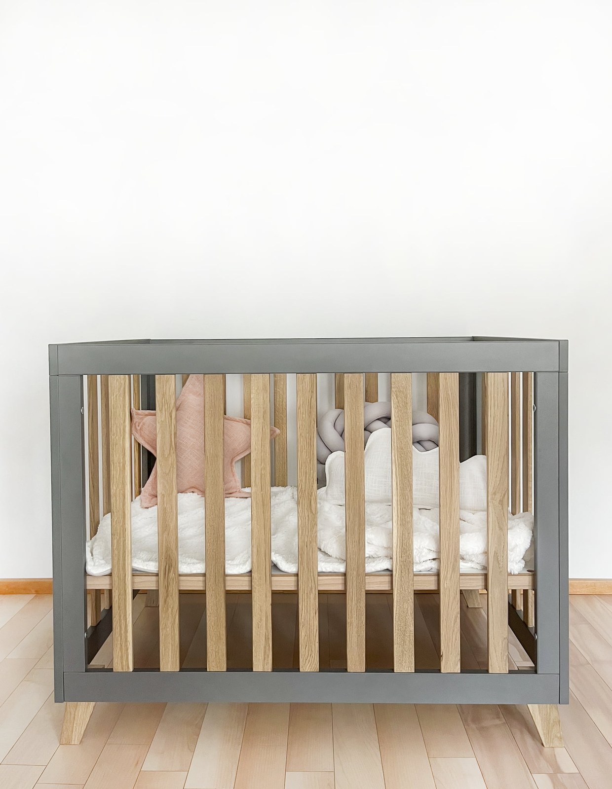 ATB Parc bébé OAK en chêne et panneaux gris